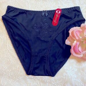 🥀Lacy assorted embroidery Floral print Panties